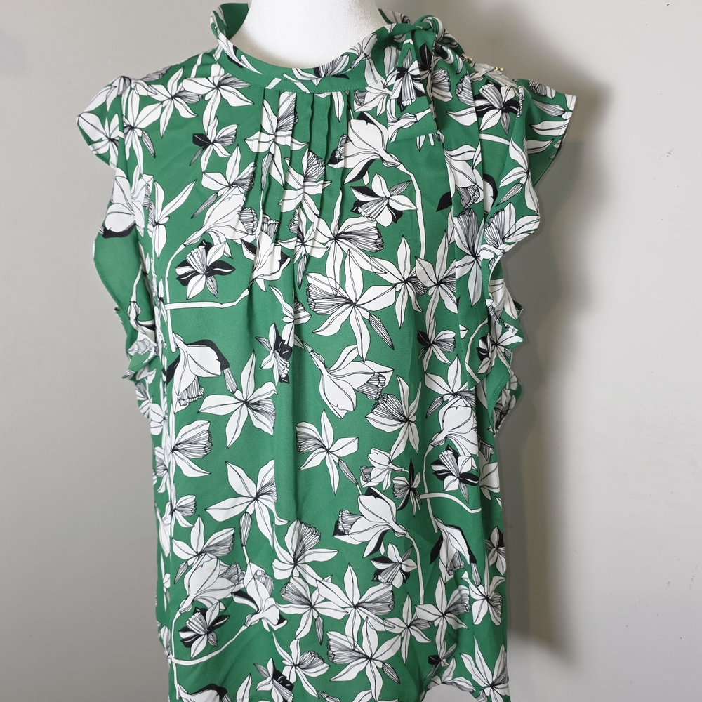 Liz Claiborne Green and White Floral Blouse